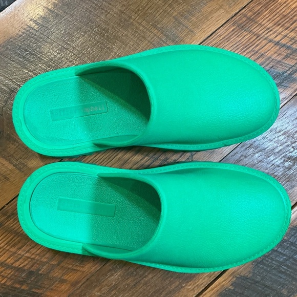 Jeffrey Campbell Clogge Green Platform Clogs Women’s Size 10 | Sold Out Online - Picture 3 of 12